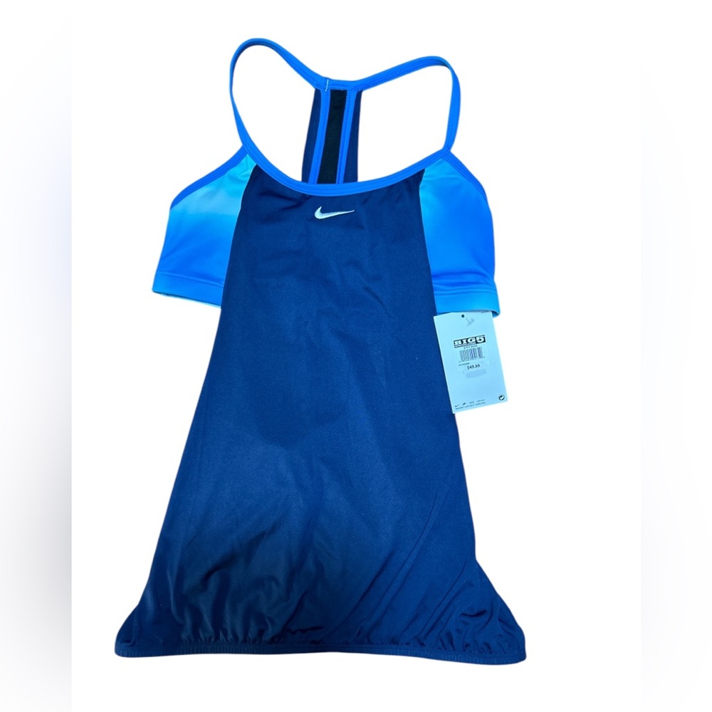 Nike Swim NWT swoosh top blues women’s size S P Ch
Small
